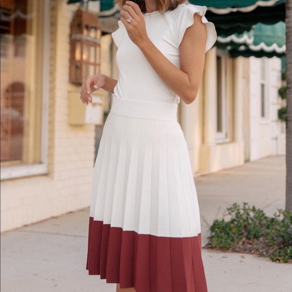 Colorblock Pleated Sweater Skirt